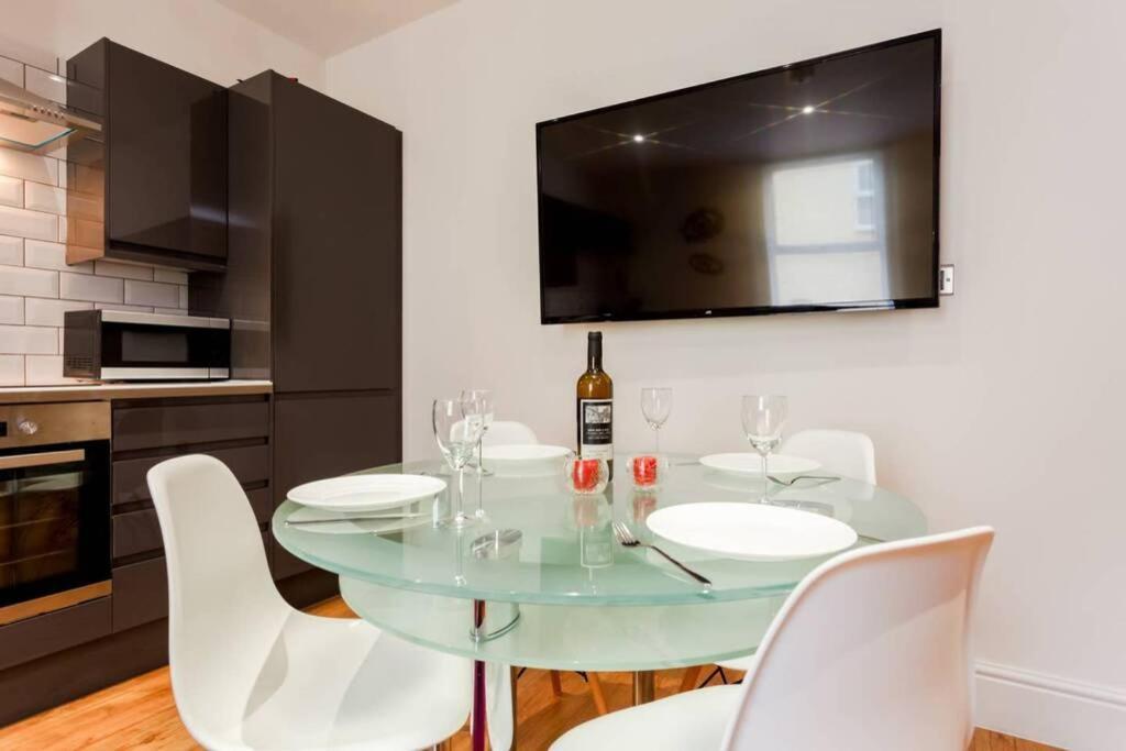 Stylish 2 Bed 2 Bath *Close To Beach And Centre With Parking* Bournemouth Exterior foto